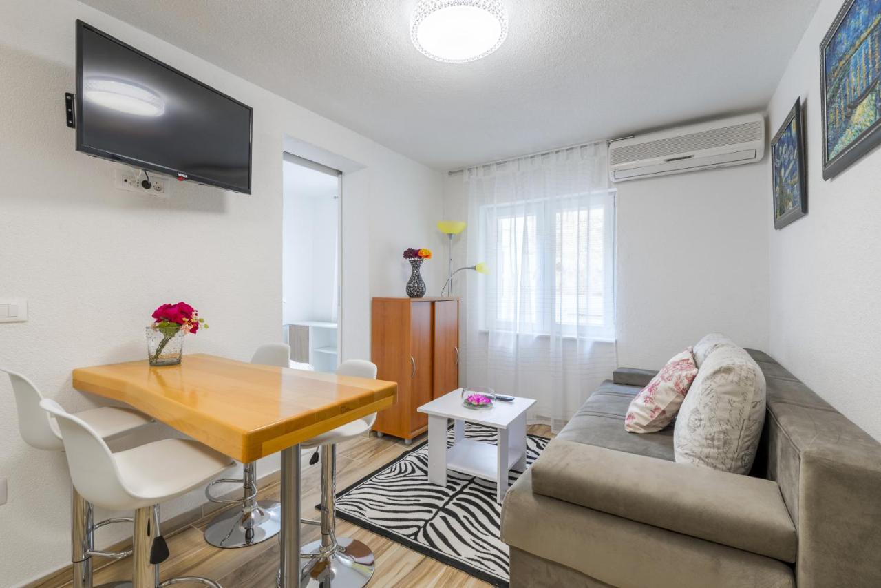 Apartments By The Sea Baska Voda, Makarska - 17570 Exterior foto