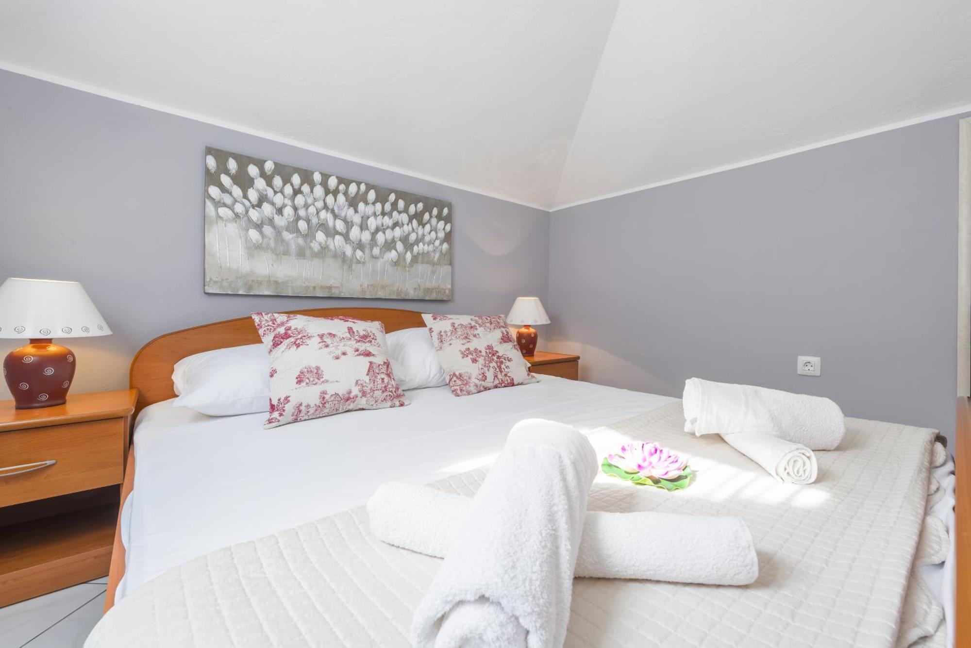 Apartments By The Sea Baska Voda, Makarska - 17570 Zimmer foto