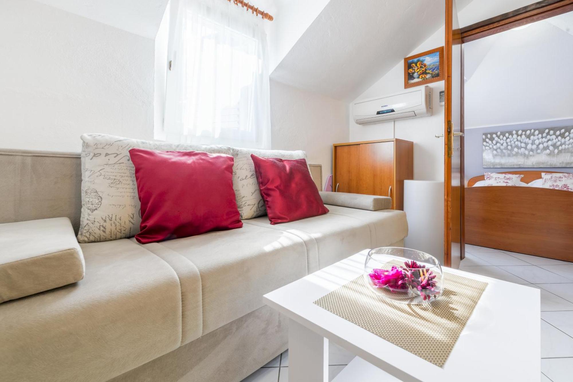 Apartments By The Sea Baska Voda, Makarska - 17570 Zimmer foto